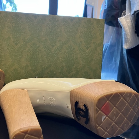 Chanel worn once broken ankle .38 Unique and magnificent. now $300 now $200 - Picture 9 of 15